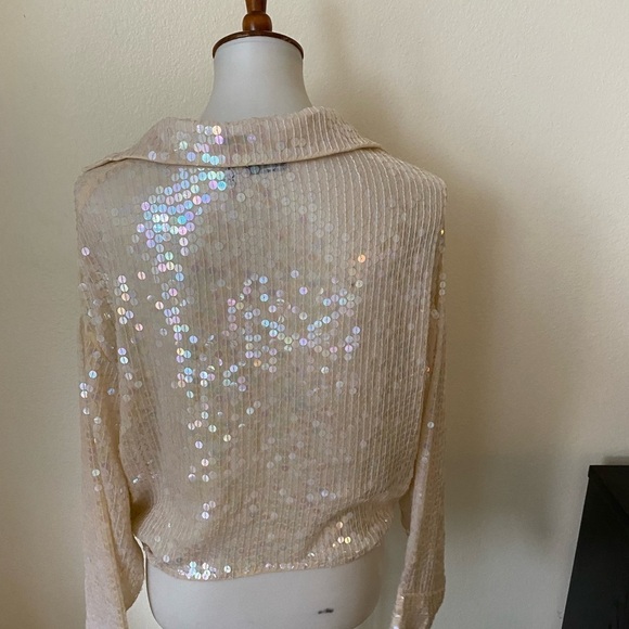ASOS Women’s Sequin Blouse Cream Size 2 Button Closure Party Event Top - Picture 2 of 8